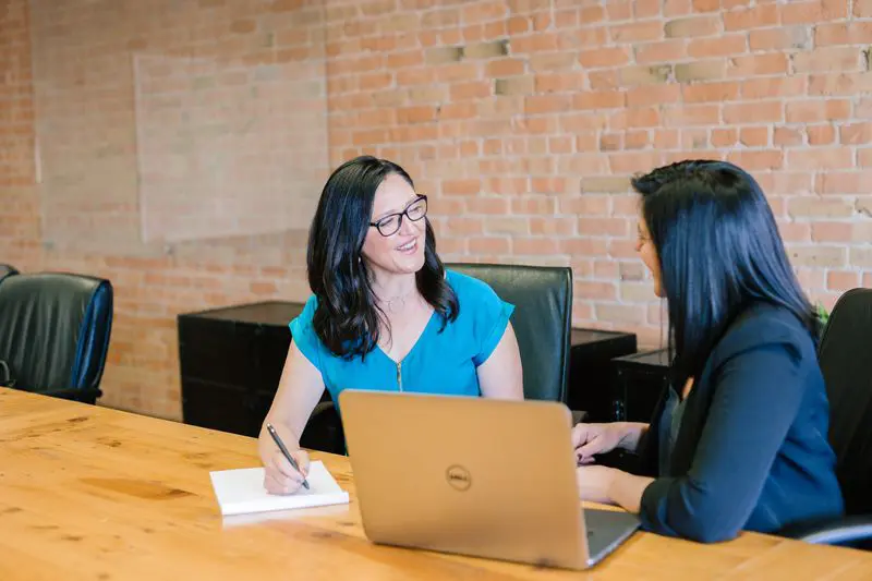 Female employees collaborating